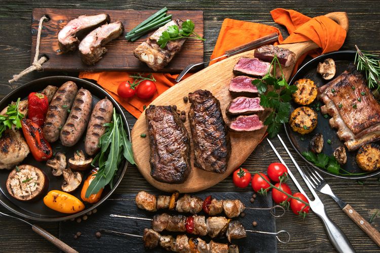 10 Daging Teratas untuk Dipanggang di BBQ