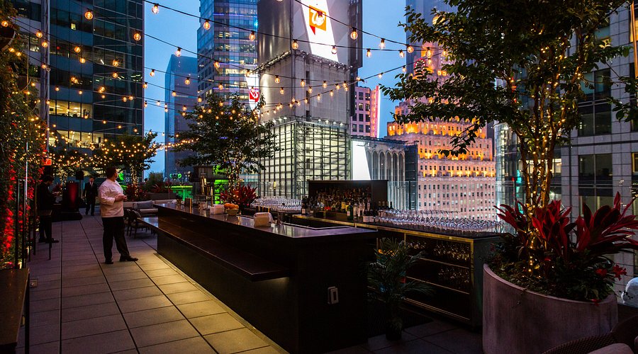 St.Clouds, Restoran Lokal yang Masih Jadi Favorit di 34th Avenue Seattle